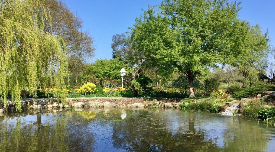 Merriments Ln , United Kingdom